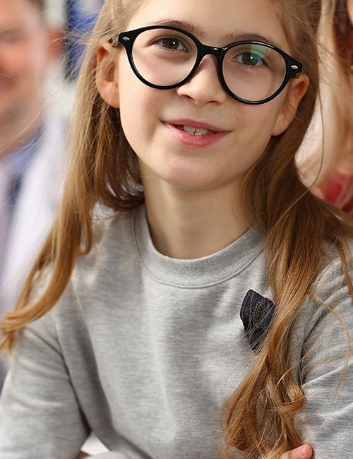 smiling-little-child-medicine-doctor